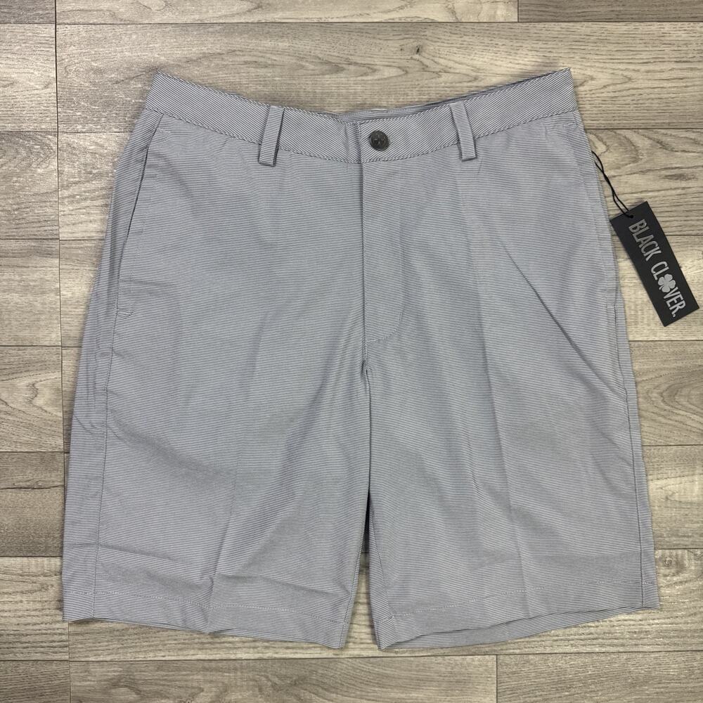 Black Clover Golf Chuck Shorts Gray Striped Pattern sz 30